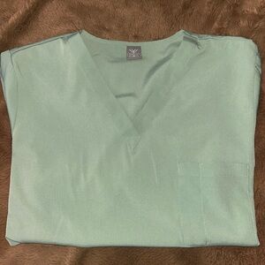 Light/Mint Green Scrub set 💚💐